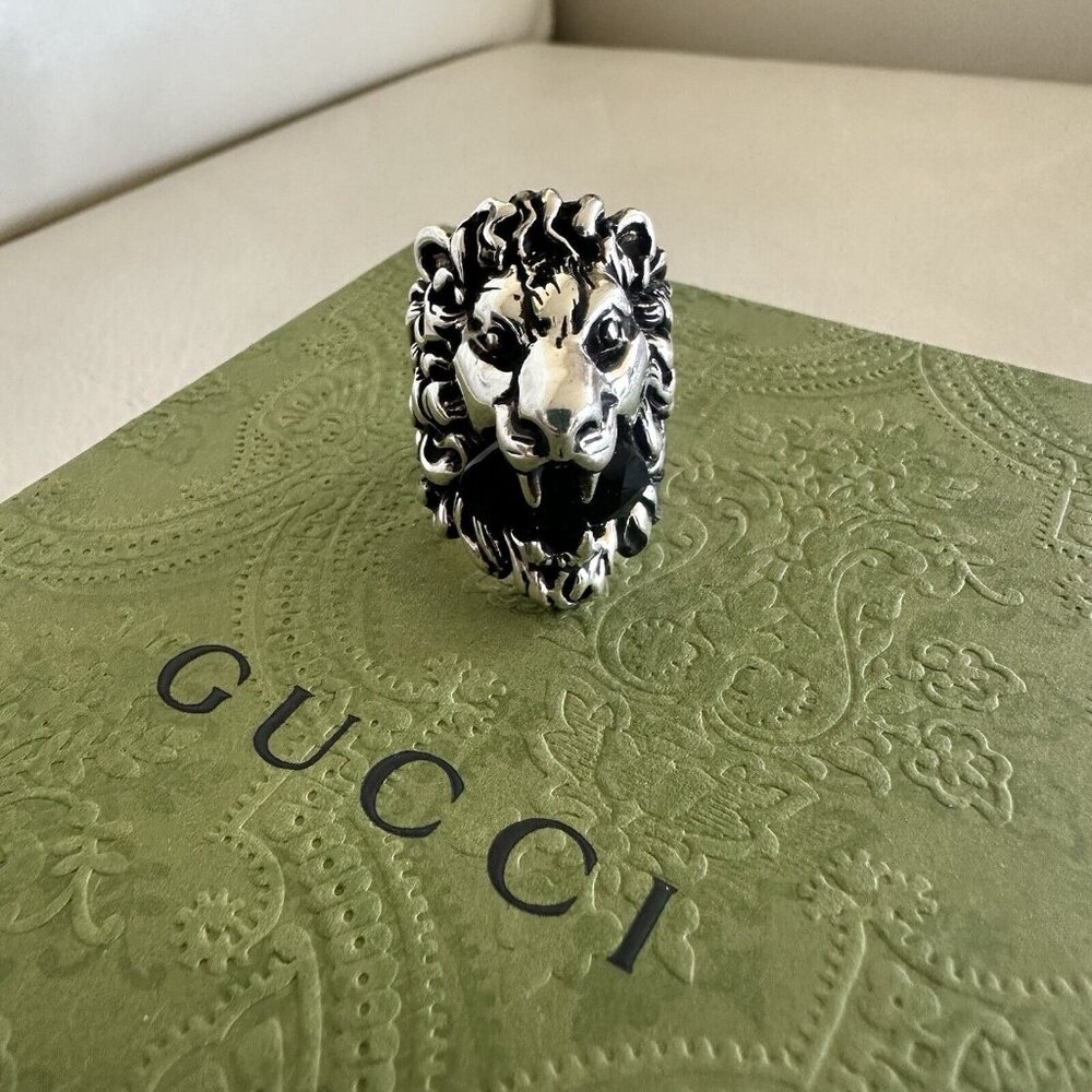 NEW Authentic Gucci Lion Head Crystal Ring In Silver & Black Sz 16 IT 7.5 US - Picture 2 of 11